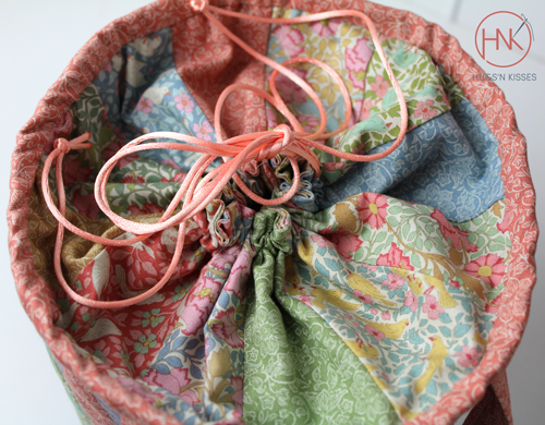 Finnanger Fave bucket bag