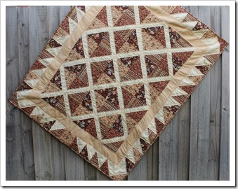 love thy neighbour quilt by hugs 'n kisses